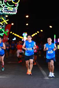 BIB: 43922, 110, 43294
                            <button type="button" onclick="openModal(19910438)" class="btn btn-primary btn-sm float-right btn-popup" data-toggle="modal" data-target=".modal-high-quality">
                        <i class="fas fa-shopping-cart"></i> Add to Cart
                    </button>
                                            <button type="button" onclick="isThisMe(19910438, true)" class="btn btn-success btn-sm float-right btn-popup btn-isme hidden" data-toggle="tooltip" data-placement="bottom" title="นี่คือรูปของคุณใช่ไหม คลิกที่นี่เพื่อเอาเข้าอัลบั้ม">
                        <i class="fas fa-plus"></i> Add to album
                    </button>
                    <button type="button" onclick="isThisMe(19910438, false)" class="btn btn-warning btn-sm float-right btn-popup btn-isnotme hidden">
                        <i class="fas fa-ban"></i> Remove from album
                    </button>