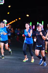 BIB: 40956
                            <button type="button" onclick="openModal(19738073)" class="btn btn-primary btn-sm float-right btn-popup" data-toggle="modal" data-target=".modal-high-quality">
                        <i class="fas fa-shopping-cart"></i> Add to Cart
                    </button>
                                            <button type="button" onclick="isThisMe(19738073, true)" class="btn btn-success btn-sm float-right btn-popup btn-isme hidden" data-toggle="tooltip" data-placement="bottom" title="นี่คือรูปของคุณใช่ไหม คลิกที่นี่เพื่อเอาเข้าอัลบั้ม">
                        <i class="fas fa-plus"></i> Add to album
                    </button>
                    <button type="button" onclick="isThisMe(19738073, false)" class="btn btn-warning btn-sm float-right btn-popup btn-isnotme hidden">
                        <i class="fas fa-ban"></i> Remove from album
                    </button>