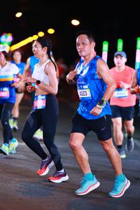 BIB: 3831, 41123
                            <button type="button" onclick="openModal(19762040)" class="btn btn-primary btn-sm float-right btn-popup" data-toggle="modal" data-target=".modal-high-quality">
                        <i class="fas fa-shopping-cart"></i> Add to Cart
                    </button>
                                            <button type="button" onclick="isThisMe(19762040, true)" class="btn btn-success btn-sm float-right btn-popup btn-isme hidden" data-toggle="tooltip" data-placement="bottom" title="นี่คือรูปของคุณใช่ไหม คลิกที่นี่เพื่อเอาเข้าอัลบั้ม">
                        <i class="fas fa-plus"></i> Add to album
                    </button>
                    <button type="button" onclick="isThisMe(19762040, false)" class="btn btn-warning btn-sm float-right btn-popup btn-isnotme hidden">
                        <i class="fas fa-ban"></i> Remove from album
                    </button>