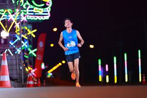 BIB: 4112
                            <button type="button" onclick="openModal(19697780)" class="btn btn-primary btn-sm float-right btn-popup" data-toggle="modal" data-target=".modal-high-quality">
                        <i class="fas fa-shopping-cart"></i> Add to Cart
                    </button>
                                            <button type="button" onclick="isThisMe(19697780, true)" class="btn btn-success btn-sm float-right btn-popup btn-isme hidden" data-toggle="tooltip" data-placement="bottom" title="นี่คือรูปของคุณใช่ไหม คลิกที่นี่เพื่อเอาเข้าอัลบั้ม">
                        <i class="fas fa-plus"></i> Add to album
                    </button>
                    <button type="button" onclick="isThisMe(19697780, false)" class="btn btn-warning btn-sm float-right btn-popup btn-isnotme hidden">
                        <i class="fas fa-ban"></i> Remove from album
                    </button>