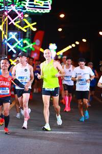 BIB: 41628, 412, 41313, 43278
                            <button type="button" onclick="openModal(19734093)" class="btn btn-primary btn-sm float-right btn-popup" data-toggle="modal" data-target=".modal-high-quality">
                        <i class="fas fa-shopping-cart"></i> Add to Cart
                    </button>
                                            <button type="button" onclick="isThisMe(19734093, true)" class="btn btn-success btn-sm float-right btn-popup btn-isme hidden" data-toggle="tooltip" data-placement="bottom" title="นี่คือรูปของคุณใช่ไหม คลิกที่นี่เพื่อเอาเข้าอัลบั้ม">
                        <i class="fas fa-plus"></i> Add to album
                    </button>
                    <button type="button" onclick="isThisMe(19734093, false)" class="btn btn-warning btn-sm float-right btn-popup btn-isnotme hidden">
                        <i class="fas fa-ban"></i> Remove from album
                    </button>