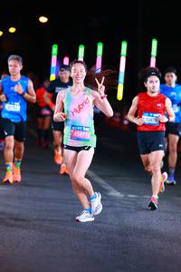 BIB: 42762, 45477, 40479
                            <button type="button" onclick="openModal(19722503)" class="btn btn-primary btn-sm float-right btn-popup" data-toggle="modal" data-target=".modal-high-quality">
                        <i class="fas fa-shopping-cart"></i> Add to Cart
                    </button>
                                            <button type="button" onclick="isThisMe(19722503, true)" class="btn btn-success btn-sm float-right btn-popup btn-isme hidden" data-toggle="tooltip" data-placement="bottom" title="นี่คือรูปของคุณใช่ไหม คลิกที่นี่เพื่อเอาเข้าอัลบั้ม">
                        <i class="fas fa-plus"></i> Add to album
                    </button>
                    <button type="button" onclick="isThisMe(19722503, false)" class="btn btn-warning btn-sm float-right btn-popup btn-isnotme hidden">
                        <i class="fas fa-ban"></i> Remove from album
                    </button>