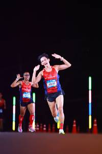 BIB: 4170, 40680
                            <button type="button" onclick="openModal(19699720)" class="btn btn-primary btn-sm float-right btn-popup" data-toggle="modal" data-target=".modal-high-quality">
                        <i class="fas fa-shopping-cart"></i> Add to Cart
                    </button>
                                            <button type="button" onclick="isThisMe(19699720, true)" class="btn btn-success btn-sm float-right btn-popup btn-isme hidden" data-toggle="tooltip" data-placement="bottom" title="นี่คือรูปของคุณใช่ไหม คลิกที่นี่เพื่อเอาเข้าอัลบั้ม">
                        <i class="fas fa-plus"></i> Add to album
                    </button>
                    <button type="button" onclick="isThisMe(19699720, false)" class="btn btn-warning btn-sm float-right btn-popup btn-isnotme hidden">
                        <i class="fas fa-ban"></i> Remove from album
                    </button>