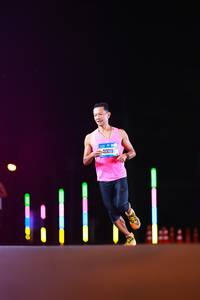 BIB: 4009
                            <button type="button" onclick="openModal(19701679)" class="btn btn-primary btn-sm float-right btn-popup" data-toggle="modal" data-target=".modal-high-quality">
                        <i class="fas fa-shopping-cart"></i> Add to Cart
                    </button>
                                            <button type="button" onclick="isThisMe(19701679, true)" class="btn btn-success btn-sm float-right btn-popup btn-isme hidden" data-toggle="tooltip" data-placement="bottom" title="นี่คือรูปของคุณใช่ไหม คลิกที่นี่เพื่อเอาเข้าอัลบั้ม">
                        <i class="fas fa-plus"></i> Add to album
                    </button>
                    <button type="button" onclick="isThisMe(19701679, false)" class="btn btn-warning btn-sm float-right btn-popup btn-isnotme hidden">
                        <i class="fas fa-ban"></i> Remove from album
                    </button>