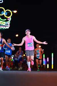 BIB: 400, 69404
                            <button type="button" onclick="openModal(19722772)" class="btn btn-primary btn-sm float-right btn-popup" data-toggle="modal" data-target=".modal-high-quality">
                        <i class="fas fa-shopping-cart"></i> Add to Cart
                    </button>
                                            <button type="button" onclick="isThisMe(19722772, true)" class="btn btn-success btn-sm float-right btn-popup btn-isme hidden" data-toggle="tooltip" data-placement="bottom" title="นี่คือรูปของคุณใช่ไหม คลิกที่นี่เพื่อเอาเข้าอัลบั้ม">
                        <i class="fas fa-plus"></i> Add to album
                    </button>
                    <button type="button" onclick="isThisMe(19722772, false)" class="btn btn-warning btn-sm float-right btn-popup btn-isnotme hidden">
                        <i class="fas fa-ban"></i> Remove from album
                    </button>