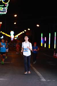 BIB: 43809
                            <button type="button" onclick="openModal(19928302)" class="btn btn-primary btn-sm float-right btn-popup" data-toggle="modal" data-target=".modal-high-quality">
                        <i class="fas fa-shopping-cart"></i> Add to Cart
                    </button>
                                            <button type="button" onclick="isThisMe(19928302, true)" class="btn btn-success btn-sm float-right btn-popup btn-isme hidden" data-toggle="tooltip" data-placement="bottom" title="นี่คือรูปของคุณใช่ไหม คลิกที่นี่เพื่อเอาเข้าอัลบั้ม">
                        <i class="fas fa-plus"></i> Add to album
                    </button>
                    <button type="button" onclick="isThisMe(19928302, false)" class="btn btn-warning btn-sm float-right btn-popup btn-isnotme hidden">
                        <i class="fas fa-ban"></i> Remove from album
                    </button>