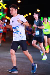 BIB: 41605
                            <button type="button" onclick="openModal(19747921)" class="btn btn-primary btn-sm float-right btn-popup" data-toggle="modal" data-target=".modal-high-quality">
                        <i class="fas fa-shopping-cart"></i> Add to Cart
                    </button>
                                            <button type="button" onclick="isThisMe(19747921, true)" class="btn btn-success btn-sm float-right btn-popup btn-isme hidden" data-toggle="tooltip" data-placement="bottom" title="นี่คือรูปของคุณใช่ไหม คลิกที่นี่เพื่อเอาเข้าอัลบั้ม">
                        <i class="fas fa-plus"></i> Add to album
                    </button>
                    <button type="button" onclick="isThisMe(19747921, false)" class="btn btn-warning btn-sm float-right btn-popup btn-isnotme hidden">
                        <i class="fas fa-ban"></i> Remove from album
                    </button>