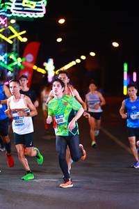 BIB: 0222, 6000, 440
                            <button type="button" onclick="openModal(19727040)" class="btn btn-primary btn-sm float-right btn-popup" data-toggle="modal" data-target=".modal-high-quality">
                        <i class="fas fa-shopping-cart"></i> Add to Cart
                    </button>
                                            <button type="button" onclick="isThisMe(19727040, true)" class="btn btn-success btn-sm float-right btn-popup btn-isme hidden" data-toggle="tooltip" data-placement="bottom" title="นี่คือรูปของคุณใช่ไหม คลิกที่นี่เพื่อเอาเข้าอัลบั้ม">
                        <i class="fas fa-plus"></i> Add to album
                    </button>
                    <button type="button" onclick="isThisMe(19727040, false)" class="btn btn-warning btn-sm float-right btn-popup btn-isnotme hidden">
                        <i class="fas fa-ban"></i> Remove from album
                    </button>