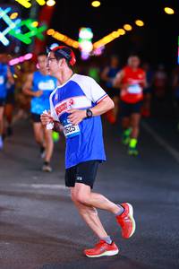 BIB: 2625
                            <button type="button" onclick="openModal(19757820)" class="btn btn-primary btn-sm float-right btn-popup" data-toggle="modal" data-target=".modal-high-quality">
                        <i class="fas fa-shopping-cart"></i> Add to Cart
                    </button>
                                            <button type="button" onclick="isThisMe(19757820, true)" class="btn btn-success btn-sm float-right btn-popup btn-isme hidden" data-toggle="tooltip" data-placement="bottom" title="นี่คือรูปของคุณใช่ไหม คลิกที่นี่เพื่อเอาเข้าอัลบั้ม">
                        <i class="fas fa-plus"></i> Add to album
                    </button>
                    <button type="button" onclick="isThisMe(19757820, false)" class="btn btn-warning btn-sm float-right btn-popup btn-isnotme hidden">
                        <i class="fas fa-ban"></i> Remove from album
                    </button>