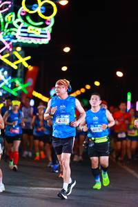 BIB: 2113, 42051, 41878
                            <button type="button" onclick="openModal(19785548)" class="btn btn-primary btn-sm float-right btn-popup" data-toggle="modal" data-target=".modal-high-quality">
                        <i class="fas fa-shopping-cart"></i> Add to Cart
                    </button>
                                            <button type="button" onclick="isThisMe(19785548, true)" class="btn btn-success btn-sm float-right btn-popup btn-isme hidden" data-toggle="tooltip" data-placement="bottom" title="นี่คือรูปของคุณใช่ไหม คลิกที่นี่เพื่อเอาเข้าอัลบั้ม">
                        <i class="fas fa-plus"></i> Add to album
                    </button>
                    <button type="button" onclick="isThisMe(19785548, false)" class="btn btn-warning btn-sm float-right btn-popup btn-isnotme hidden">
                        <i class="fas fa-ban"></i> Remove from album
                    </button>