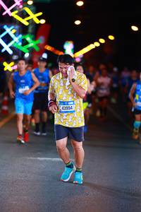 BIB: 43994
                            <button type="button" onclick="openModal(19780638)" class="btn btn-primary btn-sm float-right btn-popup" data-toggle="modal" data-target=".modal-high-quality">
                        <i class="fas fa-shopping-cart"></i> Add to Cart
                    </button>
                                            <button type="button" onclick="isThisMe(19780638, true)" class="btn btn-success btn-sm float-right btn-popup btn-isme hidden" data-toggle="tooltip" data-placement="bottom" title="นี่คือรูปของคุณใช่ไหม คลิกที่นี่เพื่อเอาเข้าอัลบั้ม">
                        <i class="fas fa-plus"></i> Add to album
                    </button>
                    <button type="button" onclick="isThisMe(19780638, false)" class="btn btn-warning btn-sm float-right btn-popup btn-isnotme hidden">
                        <i class="fas fa-ban"></i> Remove from album
                    </button>