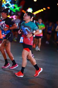 BIB: 2165, 121
                            <button type="button" onclick="openModal(19729116)" class="btn btn-primary btn-sm float-right btn-popup" data-toggle="modal" data-target=".modal-high-quality">
                        <i class="fas fa-shopping-cart"></i> Add to Cart
                    </button>
                                            <button type="button" onclick="isThisMe(19729116, true)" class="btn btn-success btn-sm float-right btn-popup btn-isme hidden" data-toggle="tooltip" data-placement="bottom" title="นี่คือรูปของคุณใช่ไหม คลิกที่นี่เพื่อเอาเข้าอัลบั้ม">
                        <i class="fas fa-plus"></i> Add to album
                    </button>
                    <button type="button" onclick="isThisMe(19729116, false)" class="btn btn-warning btn-sm float-right btn-popup btn-isnotme hidden">
                        <i class="fas fa-ban"></i> Remove from album
                    </button>