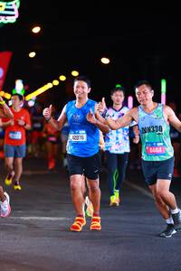 BIB: 42076, 330, 64414
                            <button type="button" onclick="openModal(19770554)" class="btn btn-primary btn-sm float-right btn-popup" data-toggle="modal" data-target=".modal-high-quality">
                        <i class="fas fa-shopping-cart"></i> Add to Cart
                    </button>
                                            <button type="button" onclick="isThisMe(19770554, true)" class="btn btn-success btn-sm float-right btn-popup btn-isme hidden" data-toggle="tooltip" data-placement="bottom" title="นี่คือรูปของคุณใช่ไหม คลิกที่นี่เพื่อเอาเข้าอัลบั้ม">
                        <i class="fas fa-plus"></i> Add to album
                    </button>
                    <button type="button" onclick="isThisMe(19770554, false)" class="btn btn-warning btn-sm float-right btn-popup btn-isnotme hidden">
                        <i class="fas fa-ban"></i> Remove from album
                    </button>