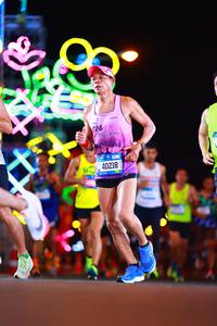 BIB: 40218
                            <button type="button" onclick="openModal(19723690)" class="btn btn-primary btn-sm float-right btn-popup" data-toggle="modal" data-target=".modal-high-quality">
                        <i class="fas fa-shopping-cart"></i> Add to Cart
                    </button>
                                            <button type="button" onclick="isThisMe(19723690, true)" class="btn btn-success btn-sm float-right btn-popup btn-isme hidden" data-toggle="tooltip" data-placement="bottom" title="นี่คือรูปของคุณใช่ไหม คลิกที่นี่เพื่อเอาเข้าอัลบั้ม">
                        <i class="fas fa-plus"></i> Add to album
                    </button>
                    <button type="button" onclick="isThisMe(19723690, false)" class="btn btn-warning btn-sm float-right btn-popup btn-isnotme hidden">
                        <i class="fas fa-ban"></i> Remove from album
                    </button>