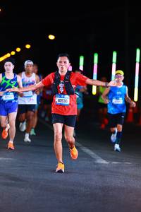 BIB: 42540, 40538
                            <button type="button" onclick="openModal(19735232)" class="btn btn-primary btn-sm float-right btn-popup" data-toggle="modal" data-target=".modal-high-quality">
                        <i class="fas fa-shopping-cart"></i> Add to Cart
                    </button>
                                            <button type="button" onclick="isThisMe(19735232, true)" class="btn btn-success btn-sm float-right btn-popup btn-isme hidden" data-toggle="tooltip" data-placement="bottom" title="นี่คือรูปของคุณใช่ไหม คลิกที่นี่เพื่อเอาเข้าอัลบั้ม">
                        <i class="fas fa-plus"></i> Add to album
                    </button>
                    <button type="button" onclick="isThisMe(19735232, false)" class="btn btn-warning btn-sm float-right btn-popup btn-isnotme hidden">
                        <i class="fas fa-ban"></i> Remove from album
                    </button>