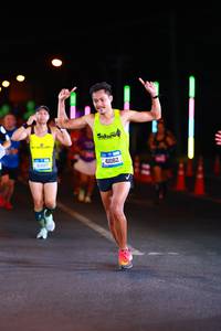 BIB: 40085, 41082
                            <button type="button" onclick="openModal(19748774)" class="btn btn-primary btn-sm float-right btn-popup" data-toggle="modal" data-target=".modal-high-quality">
                        <i class="fas fa-shopping-cart"></i> Add to Cart
                    </button>
                                            <button type="button" onclick="isThisMe(19748774, true)" class="btn btn-success btn-sm float-right btn-popup btn-isme hidden" data-toggle="tooltip" data-placement="bottom" title="นี่คือรูปของคุณใช่ไหม คลิกที่นี่เพื่อเอาเข้าอัลบั้ม">
                        <i class="fas fa-plus"></i> Add to album
                    </button>
                    <button type="button" onclick="isThisMe(19748774, false)" class="btn btn-warning btn-sm float-right btn-popup btn-isnotme hidden">
                        <i class="fas fa-ban"></i> Remove from album
                    </button>