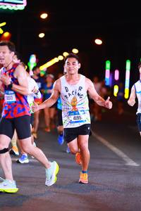 BIB: 450, 4195
                            <button type="button" onclick="openModal(19736332)" class="btn btn-primary btn-sm float-right btn-popup" data-toggle="modal" data-target=".modal-high-quality">
                        <i class="fas fa-shopping-cart"></i> Add to Cart
                    </button>
                                            <button type="button" onclick="isThisMe(19736332, true)" class="btn btn-success btn-sm float-right btn-popup btn-isme hidden" data-toggle="tooltip" data-placement="bottom" title="นี่คือรูปของคุณใช่ไหม คลิกที่นี่เพื่อเอาเข้าอัลบั้ม">
                        <i class="fas fa-plus"></i> Add to album
                    </button>
                    <button type="button" onclick="isThisMe(19736332, false)" class="btn btn-warning btn-sm float-right btn-popup btn-isnotme hidden">
                        <i class="fas fa-ban"></i> Remove from album
                    </button>