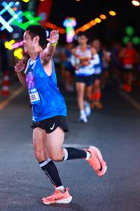 BIB: 191
                            <button type="button" onclick="openModal(19748176)" class="btn btn-primary btn-sm float-right btn-popup" data-toggle="modal" data-target=".modal-high-quality">
                        <i class="fas fa-shopping-cart"></i> Add to Cart
                    </button>
                                            <button type="button" onclick="isThisMe(19748176, true)" class="btn btn-success btn-sm float-right btn-popup btn-isme hidden" data-toggle="tooltip" data-placement="bottom" title="นี่คือรูปของคุณใช่ไหม คลิกที่นี่เพื่อเอาเข้าอัลบั้ม">
                        <i class="fas fa-plus"></i> Add to album
                    </button>
                    <button type="button" onclick="isThisMe(19748176, false)" class="btn btn-warning btn-sm float-right btn-popup btn-isnotme hidden">
                        <i class="fas fa-ban"></i> Remove from album
                    </button>