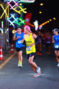 BIB: 424, 40032
                            <button type="button" onclick="openModal(19736132)" class="btn btn-primary btn-sm float-right btn-popup" data-toggle="modal" data-target=".modal-high-quality">
                        <i class="fas fa-shopping-cart"></i> Add to Cart
                    </button>
                                            <button type="button" onclick="isThisMe(19736132, true)" class="btn btn-success btn-sm float-right btn-popup btn-isme hidden" data-toggle="tooltip" data-placement="bottom" title="นี่คือรูปของคุณใช่ไหม คลิกที่นี่เพื่อเอาเข้าอัลบั้ม">
                        <i class="fas fa-plus"></i> Add to album
                    </button>
                    <button type="button" onclick="isThisMe(19736132, false)" class="btn btn-warning btn-sm float-right btn-popup btn-isnotme hidden">
                        <i class="fas fa-ban"></i> Remove from album
                    </button>