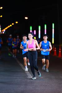 BIB: 4162
                            <button type="button" onclick="openModal(19920684)" class="btn btn-primary btn-sm float-right btn-popup" data-toggle="modal" data-target=".modal-high-quality">
                        <i class="fas fa-shopping-cart"></i> Add to Cart
                    </button>
                                            <button type="button" onclick="isThisMe(19920684, true)" class="btn btn-success btn-sm float-right btn-popup btn-isme hidden" data-toggle="tooltip" data-placement="bottom" title="นี่คือรูปของคุณใช่ไหม คลิกที่นี่เพื่อเอาเข้าอัลบั้ม">
                        <i class="fas fa-plus"></i> Add to album
                    </button>
                    <button type="button" onclick="isThisMe(19920684, false)" class="btn btn-warning btn-sm float-right btn-popup btn-isnotme hidden">
                        <i class="fas fa-ban"></i> Remove from album
                    </button>