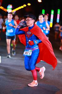 BIB: 1144, 40152
                            <button type="button" onclick="openModal(19721601)" class="btn btn-primary btn-sm float-right btn-popup" data-toggle="modal" data-target=".modal-high-quality">
                        <i class="fas fa-shopping-cart"></i> Add to Cart
                    </button>
                                            <button type="button" onclick="isThisMe(19721601, true)" class="btn btn-success btn-sm float-right btn-popup btn-isme hidden" data-toggle="tooltip" data-placement="bottom" title="นี่คือรูปของคุณใช่ไหม คลิกที่นี่เพื่อเอาเข้าอัลบั้ม">
                        <i class="fas fa-plus"></i> Add to album
                    </button>
                    <button type="button" onclick="isThisMe(19721601, false)" class="btn btn-warning btn-sm float-right btn-popup btn-isnotme hidden">
                        <i class="fas fa-ban"></i> Remove from album
                    </button>