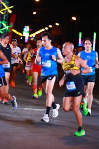 BIB: 41869, 0548
                            <button type="button" onclick="openModal(19721612)" class="btn btn-primary btn-sm float-right btn-popup" data-toggle="modal" data-target=".modal-high-quality">
                        <i class="fas fa-shopping-cart"></i> Add to Cart
                    </button>
                                            <button type="button" onclick="isThisMe(19721612, true)" class="btn btn-success btn-sm float-right btn-popup btn-isme hidden" data-toggle="tooltip" data-placement="bottom" title="นี่คือรูปของคุณใช่ไหม คลิกที่นี่เพื่อเอาเข้าอัลบั้ม">
                        <i class="fas fa-plus"></i> Add to album
                    </button>
                    <button type="button" onclick="isThisMe(19721612, false)" class="btn btn-warning btn-sm float-right btn-popup btn-isnotme hidden">
                        <i class="fas fa-ban"></i> Remove from album
                    </button>