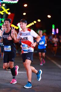 BIB: 43643, 13828
                            <button type="button" onclick="openModal(19710432)" class="btn btn-primary btn-sm float-right btn-popup" data-toggle="modal" data-target=".modal-high-quality">
                        <i class="fas fa-shopping-cart"></i> Add to Cart
                    </button>
                                            <button type="button" onclick="isThisMe(19710432, true)" class="btn btn-success btn-sm float-right btn-popup btn-isme hidden" data-toggle="tooltip" data-placement="bottom" title="นี่คือรูปของคุณใช่ไหม คลิกที่นี่เพื่อเอาเข้าอัลบั้ม">
                        <i class="fas fa-plus"></i> Add to album
                    </button>
                    <button type="button" onclick="isThisMe(19710432, false)" class="btn btn-warning btn-sm float-right btn-popup btn-isnotme hidden">
                        <i class="fas fa-ban"></i> Remove from album
                    </button>