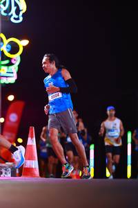 BIB: 40104
                            <button type="button" onclick="openModal(19715988)" class="btn btn-primary btn-sm float-right btn-popup" data-toggle="modal" data-target=".modal-high-quality">
                        <i class="fas fa-shopping-cart"></i> Add to Cart
                    </button>
                                            <button type="button" onclick="isThisMe(19715988, true)" class="btn btn-success btn-sm float-right btn-popup btn-isme hidden" data-toggle="tooltip" data-placement="bottom" title="นี่คือรูปของคุณใช่ไหม คลิกที่นี่เพื่อเอาเข้าอัลบั้ม">
                        <i class="fas fa-plus"></i> Add to album
                    </button>
                    <button type="button" onclick="isThisMe(19715988, false)" class="btn btn-warning btn-sm float-right btn-popup btn-isnotme hidden">
                        <i class="fas fa-ban"></i> Remove from album
                    </button>