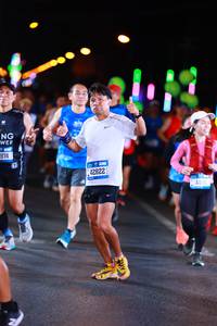 BIB: 974, 42822
                            <button type="button" onclick="openModal(19759547)" class="btn btn-primary btn-sm float-right btn-popup" data-toggle="modal" data-target=".modal-high-quality">
                        <i class="fas fa-shopping-cart"></i> Add to Cart
                    </button>
                                            <button type="button" onclick="isThisMe(19759547, true)" class="btn btn-success btn-sm float-right btn-popup btn-isme hidden" data-toggle="tooltip" data-placement="bottom" title="นี่คือรูปของคุณใช่ไหม คลิกที่นี่เพื่อเอาเข้าอัลบั้ม">
                        <i class="fas fa-plus"></i> Add to album
                    </button>
                    <button type="button" onclick="isThisMe(19759547, false)" class="btn btn-warning btn-sm float-right btn-popup btn-isnotme hidden">
                        <i class="fas fa-ban"></i> Remove from album
                    </button>