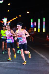 BIB: 40186, 411
                            <button type="button" onclick="openModal(19737090)" class="btn btn-primary btn-sm float-right btn-popup" data-toggle="modal" data-target=".modal-high-quality">
                        <i class="fas fa-shopping-cart"></i> Add to Cart
                    </button>
                                            <button type="button" onclick="isThisMe(19737090, true)" class="btn btn-success btn-sm float-right btn-popup btn-isme hidden" data-toggle="tooltip" data-placement="bottom" title="นี่คือรูปของคุณใช่ไหม คลิกที่นี่เพื่อเอาเข้าอัลบั้ม">
                        <i class="fas fa-plus"></i> Add to album
                    </button>
                    <button type="button" onclick="isThisMe(19737090, false)" class="btn btn-warning btn-sm float-right btn-popup btn-isnotme hidden">
                        <i class="fas fa-ban"></i> Remove from album
                    </button>