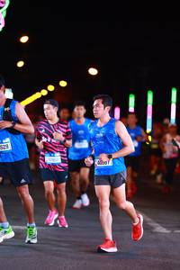 BIB: 529, 40868
                            <button type="button" onclick="openModal(19741419)" class="btn btn-primary btn-sm float-right btn-popup" data-toggle="modal" data-target=".modal-high-quality">
                        <i class="fas fa-shopping-cart"></i> Add to Cart
                    </button>
                                            <button type="button" onclick="isThisMe(19741419, true)" class="btn btn-success btn-sm float-right btn-popup btn-isme hidden" data-toggle="tooltip" data-placement="bottom" title="นี่คือรูปของคุณใช่ไหม คลิกที่นี่เพื่อเอาเข้าอัลบั้ม">
                        <i class="fas fa-plus"></i> Add to album
                    </button>
                    <button type="button" onclick="isThisMe(19741419, false)" class="btn btn-warning btn-sm float-right btn-popup btn-isnotme hidden">
                        <i class="fas fa-ban"></i> Remove from album
                    </button>