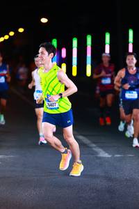 BIB: 76407
                            <button type="button" onclick="openModal(19731966)" class="btn btn-primary btn-sm float-right btn-popup" data-toggle="modal" data-target=".modal-high-quality">
                        <i class="fas fa-shopping-cart"></i> Add to Cart
                    </button>
                                            <button type="button" onclick="isThisMe(19731966, true)" class="btn btn-success btn-sm float-right btn-popup btn-isme hidden" data-toggle="tooltip" data-placement="bottom" title="นี่คือรูปของคุณใช่ไหม คลิกที่นี่เพื่อเอาเข้าอัลบั้ม">
                        <i class="fas fa-plus"></i> Add to album
                    </button>
                    <button type="button" onclick="isThisMe(19731966, false)" class="btn btn-warning btn-sm float-right btn-popup btn-isnotme hidden">
                        <i class="fas fa-ban"></i> Remove from album
                    </button>