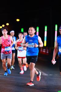 BIB: 92456, 43290
                            <button type="button" onclick="openModal(19775573)" class="btn btn-primary btn-sm float-right btn-popup" data-toggle="modal" data-target=".modal-high-quality">
                        <i class="fas fa-shopping-cart"></i> Add to Cart
                    </button>
                                            <button type="button" onclick="isThisMe(19775573, true)" class="btn btn-success btn-sm float-right btn-popup btn-isme hidden" data-toggle="tooltip" data-placement="bottom" title="นี่คือรูปของคุณใช่ไหม คลิกที่นี่เพื่อเอาเข้าอัลบั้ม">
                        <i class="fas fa-plus"></i> Add to album
                    </button>
                    <button type="button" onclick="isThisMe(19775573, false)" class="btn btn-warning btn-sm float-right btn-popup btn-isnotme hidden">
                        <i class="fas fa-ban"></i> Remove from album
                    </button>