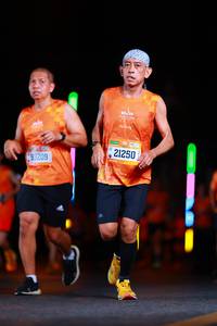 BIB: 93209, 21250
                            <button type="button" onclick="openModal(20052342)" class="btn btn-primary btn-sm float-right btn-popup" data-toggle="modal" data-target=".modal-high-quality">
                        <i class="fas fa-shopping-cart"></i> Add to Cart
                    </button>
                                            <button type="button" onclick="isThisMe(20052342, true)" class="btn btn-success btn-sm float-right btn-popup btn-isme hidden" data-toggle="tooltip" data-placement="bottom" title="นี่คือรูปของคุณใช่ไหม คลิกที่นี่เพื่อเอาเข้าอัลบั้ม">
                        <i class="fas fa-plus"></i> Add to album
                    </button>
                    <button type="button" onclick="isThisMe(20052342, false)" class="btn btn-warning btn-sm float-right btn-popup btn-isnotme hidden">
                        <i class="fas fa-ban"></i> Remove from album
                    </button>