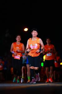 BIB: 26390, 25728, 2012
                            <button type="button" onclick="openModal(20207978)" class="btn btn-primary btn-sm float-right btn-popup" data-toggle="modal" data-target=".modal-high-quality">
                        <i class="fas fa-shopping-cart"></i> Add to Cart
                    </button>
                                            <button type="button" onclick="isThisMe(20207978, true)" class="btn btn-success btn-sm float-right btn-popup btn-isme hidden" data-toggle="tooltip" data-placement="bottom" title="นี่คือรูปของคุณใช่ไหม คลิกที่นี่เพื่อเอาเข้าอัลบั้ม">
                        <i class="fas fa-plus"></i> Add to album
                    </button>
                    <button type="button" onclick="isThisMe(20207978, false)" class="btn btn-warning btn-sm float-right btn-popup btn-isnotme hidden">
                        <i class="fas fa-ban"></i> Remove from album
                    </button>