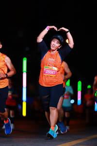 BIB: 1071, 25047, 
                            <button type="button" onclick="openModal(20050648)" class="btn btn-primary btn-sm float-right btn-popup" data-toggle="modal" data-target=".modal-high-quality">
                        <i class="fas fa-shopping-cart"></i> Add to Cart
                    </button>
                                            <button type="button" onclick="isThisMe(20050648, true)" class="btn btn-success btn-sm float-right btn-popup btn-isme hidden" data-toggle="tooltip" data-placement="bottom" title="นี่คือรูปของคุณใช่ไหม คลิกที่นี่เพื่อเอาเข้าอัลบั้ม">
                        <i class="fas fa-plus"></i> Add to album
                    </button>
                    <button type="button" onclick="isThisMe(20050648, false)" class="btn btn-warning btn-sm float-right btn-popup btn-isnotme hidden">
                        <i class="fas fa-ban"></i> Remove from album
                    </button>