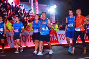 BIB: 46003, 46058, 41841, 41137
                            <button type="button" onclick="openModal(20919014)" class="btn btn-primary btn-sm float-right btn-popup" data-toggle="modal" data-target=".modal-high-quality">
                        <i class="fas fa-shopping-cart"></i> Add to Cart
                    </button>
                                            <button type="button" onclick="isThisMe(20919014, true)" class="btn btn-success btn-sm float-right btn-popup btn-isme hidden" data-toggle="tooltip" data-placement="bottom" title="นี่คือรูปของคุณใช่ไหม คลิกที่นี่เพื่อเอาเข้าอัลบั้ม">
                        <i class="fas fa-plus"></i> Add to album
                    </button>
                    <button type="button" onclick="isThisMe(20919014, false)" class="btn btn-warning btn-sm float-right btn-popup btn-isnotme hidden">
                        <i class="fas fa-ban"></i> Remove from album
                    </button>