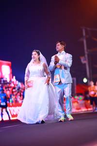 BIB: 733
                            <button type="button" onclick="openModal(20909197)" class="btn btn-primary btn-sm float-right btn-popup" data-toggle="modal" data-target=".modal-high-quality">
                        <i class="fas fa-shopping-cart"></i> Add to Cart
                    </button>
                                            <button type="button" onclick="isThisMe(20909197, true)" class="btn btn-success btn-sm float-right btn-popup btn-isme hidden" data-toggle="tooltip" data-placement="bottom" title="นี่คือรูปของคุณใช่ไหม คลิกที่นี่เพื่อเอาเข้าอัลบั้ม">
                        <i class="fas fa-plus"></i> Add to album
                    </button>
                    <button type="button" onclick="isThisMe(20909197, false)" class="btn btn-warning btn-sm float-right btn-popup btn-isnotme hidden">
                        <i class="fas fa-ban"></i> Remove from album
                    </button>