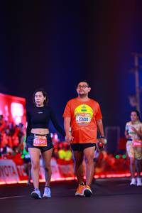 BIB: 24545, 23210
                            <button type="button" onclick="openModal(20936221)" class="btn btn-primary btn-sm float-right btn-popup" data-toggle="modal" data-target=".modal-high-quality">
                        <i class="fas fa-shopping-cart"></i> Add to Cart
                    </button>
                                            <button type="button" onclick="isThisMe(20936221, true)" class="btn btn-success btn-sm float-right btn-popup btn-isme hidden" data-toggle="tooltip" data-placement="bottom" title="นี่คือรูปของคุณใช่ไหม คลิกที่นี่เพื่อเอาเข้าอัลบั้ม">
                        <i class="fas fa-plus"></i> Add to album
                    </button>
                    <button type="button" onclick="isThisMe(20936221, false)" class="btn btn-warning btn-sm float-right btn-popup btn-isnotme hidden">
                        <i class="fas fa-ban"></i> Remove from album
                    </button>