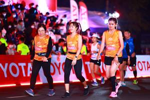 BIB: 27214, 25062, 26515
                            <button type="button" onclick="openModal(20949101)" class="btn btn-primary btn-sm float-right btn-popup" data-toggle="modal" data-target=".modal-high-quality">
                        <i class="fas fa-shopping-cart"></i> Add to Cart
                    </button>
                                            <button type="button" onclick="isThisMe(20949101, true)" class="btn btn-success btn-sm float-right btn-popup btn-isme hidden" data-toggle="tooltip" data-placement="bottom" title="นี่คือรูปของคุณใช่ไหม คลิกที่นี่เพื่อเอาเข้าอัลบั้ม">
                        <i class="fas fa-plus"></i> Add to album
                    </button>
                    <button type="button" onclick="isThisMe(20949101, false)" class="btn btn-warning btn-sm float-right btn-popup btn-isnotme hidden">
                        <i class="fas fa-ban"></i> Remove from album
                    </button>