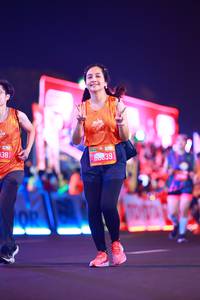 BIB: 2839
                            <button type="button" onclick="openModal(20881218)" class="btn btn-primary btn-sm float-right btn-popup" data-toggle="modal" data-target=".modal-high-quality">
                        <i class="fas fa-shopping-cart"></i> Add to Cart
                    </button>
                                            <button type="button" onclick="isThisMe(20881218, true)" class="btn btn-success btn-sm float-right btn-popup btn-isme hidden" data-toggle="tooltip" data-placement="bottom" title="นี่คือรูปของคุณใช่ไหม คลิกที่นี่เพื่อเอาเข้าอัลบั้ม">
                        <i class="fas fa-plus"></i> Add to album
                    </button>
                    <button type="button" onclick="isThisMe(20881218, false)" class="btn btn-warning btn-sm float-right btn-popup btn-isnotme hidden">
                        <i class="fas fa-ban"></i> Remove from album
                    </button>