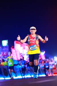 BIB: 40902, 20090
                            <button type="button" onclick="openModal(20412718)" class="btn btn-primary btn-sm float-right btn-popup" data-toggle="modal" data-target=".modal-high-quality">
                        <i class="fas fa-shopping-cart"></i> Add to Cart
                    </button>
                                            <button type="button" onclick="isThisMe(20412718, true)" class="btn btn-success btn-sm float-right btn-popup btn-isme hidden" data-toggle="tooltip" data-placement="bottom" title="นี่คือรูปของคุณใช่ไหม คลิกที่นี่เพื่อเอาเข้าอัลบั้ม">
                        <i class="fas fa-plus"></i> Add to album
                    </button>
                    <button type="button" onclick="isThisMe(20412718, false)" class="btn btn-warning btn-sm float-right btn-popup btn-isnotme hidden">
                        <i class="fas fa-ban"></i> Remove from album
                    </button>