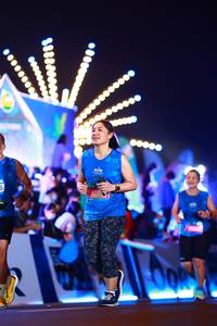 BIB: 460, 00000
                            <button type="button" onclick="openModal(20410686)" class="btn btn-primary btn-sm float-right btn-popup" data-toggle="modal" data-target=".modal-high-quality">
                        <i class="fas fa-shopping-cart"></i> Add to Cart
                    </button>
                                            <button type="button" onclick="isThisMe(20410686, true)" class="btn btn-success btn-sm float-right btn-popup btn-isme hidden" data-toggle="tooltip" data-placement="bottom" title="นี่คือรูปของคุณใช่ไหม คลิกที่นี่เพื่อเอาเข้าอัลบั้ม">
                        <i class="fas fa-plus"></i> Add to album
                    </button>
                    <button type="button" onclick="isThisMe(20410686, false)" class="btn btn-warning btn-sm float-right btn-popup btn-isnotme hidden">
                        <i class="fas fa-ban"></i> Remove from album
                    </button>