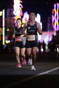 BIB: 82581, 20224
                            <button type="button" onclick="openModal(20955532)" class="btn btn-primary btn-sm float-right btn-popup" data-toggle="modal" data-target=".modal-high-quality">
                        <i class="fas fa-shopping-cart"></i> Add to Cart
                    </button>
                                            <button type="button" onclick="isThisMe(20955532, true)" class="btn btn-success btn-sm float-right btn-popup btn-isme hidden" data-toggle="tooltip" data-placement="bottom" title="นี่คือรูปของคุณใช่ไหม คลิกที่นี่เพื่อเอาเข้าอัลบั้ม">
                        <i class="fas fa-plus"></i> Add to album
                    </button>
                    <button type="button" onclick="isThisMe(20955532, false)" class="btn btn-warning btn-sm float-right btn-popup btn-isnotme hidden">
                        <i class="fas fa-ban"></i> Remove from album
                    </button>