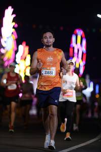 BIB: 625, 21651, 1100
                            <button type="button" onclick="openModal(20964077)" class="btn btn-primary btn-sm float-right btn-popup" data-toggle="modal" data-target=".modal-high-quality">
                        <i class="fas fa-shopping-cart"></i> Add to Cart
                    </button>
                                            <button type="button" onclick="isThisMe(20964077, true)" class="btn btn-success btn-sm float-right btn-popup btn-isme hidden" data-toggle="tooltip" data-placement="bottom" title="นี่คือรูปของคุณใช่ไหม คลิกที่นี่เพื่อเอาเข้าอัลบั้ม">
                        <i class="fas fa-plus"></i> Add to album
                    </button>
                    <button type="button" onclick="isThisMe(20964077, false)" class="btn btn-warning btn-sm float-right btn-popup btn-isnotme hidden">
                        <i class="fas fa-ban"></i> Remove from album
                    </button>
