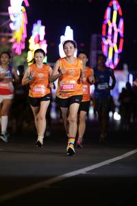 BIB: 25035, 25124
                            <button type="button" onclick="openModal(20967340)" class="btn btn-primary btn-sm float-right btn-popup" data-toggle="modal" data-target=".modal-high-quality">
                        <i class="fas fa-shopping-cart"></i> Add to Cart
                    </button>
                                            <button type="button" onclick="isThisMe(20967340, true)" class="btn btn-success btn-sm float-right btn-popup btn-isme hidden" data-toggle="tooltip" data-placement="bottom" title="นี่คือรูปของคุณใช่ไหม คลิกที่นี่เพื่อเอาเข้าอัลบั้ม">
                        <i class="fas fa-plus"></i> Add to album
                    </button>
                    <button type="button" onclick="isThisMe(20967340, false)" class="btn btn-warning btn-sm float-right btn-popup btn-isnotme hidden">
                        <i class="fas fa-ban"></i> Remove from album
                    </button>
