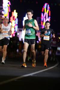 BIB: 6002, 41211, 20024
                            <button type="button" onclick="openModal(20960014)" class="btn btn-primary btn-sm float-right btn-popup" data-toggle="modal" data-target=".modal-high-quality">
                        <i class="fas fa-shopping-cart"></i> Add to Cart
                    </button>
                                            <button type="button" onclick="isThisMe(20960014, true)" class="btn btn-success btn-sm float-right btn-popup btn-isme hidden" data-toggle="tooltip" data-placement="bottom" title="นี่คือรูปของคุณใช่ไหม คลิกที่นี่เพื่อเอาเข้าอัลบั้ม">
                        <i class="fas fa-plus"></i> Add to album
                    </button>
                    <button type="button" onclick="isThisMe(20960014, false)" class="btn btn-warning btn-sm float-right btn-popup btn-isnotme hidden">
                        <i class="fas fa-ban"></i> Remove from album
                    </button>