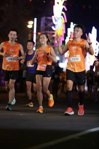 BIB: 205, 25546, 21698
                            <button type="button" onclick="openModal(20961533)" class="btn btn-primary btn-sm float-right btn-popup" data-toggle="modal" data-target=".modal-high-quality">
                        <i class="fas fa-shopping-cart"></i> Add to Cart
                    </button>
                                            <button type="button" onclick="isThisMe(20961533, true)" class="btn btn-success btn-sm float-right btn-popup btn-isme hidden" data-toggle="tooltip" data-placement="bottom" title="นี่คือรูปของคุณใช่ไหม คลิกที่นี่เพื่อเอาเข้าอัลบั้ม">
                        <i class="fas fa-plus"></i> Add to album
                    </button>
                    <button type="button" onclick="isThisMe(20961533, false)" class="btn btn-warning btn-sm float-right btn-popup btn-isnotme hidden">
                        <i class="fas fa-ban"></i> Remove from album
                    </button>
