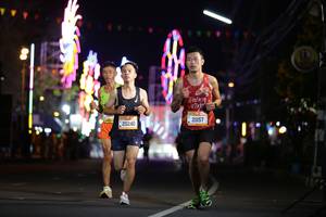 BIB: 112, 00202
                            <button type="button" onclick="openModal(20749105)" class="btn btn-primary btn-sm float-right btn-popup" data-toggle="modal" data-target=".modal-high-quality">
                        <i class="fas fa-shopping-cart"></i> Add to Cart
                    </button>
                                            <button type="button" onclick="isThisMe(20749105, true)" class="btn btn-success btn-sm float-right btn-popup btn-isme hidden" data-toggle="tooltip" data-placement="bottom" title="นี่คือรูปของคุณใช่ไหม คลิกที่นี่เพื่อเอาเข้าอัลบั้ม">
                        <i class="fas fa-plus"></i> Add to album
                    </button>
                    <button type="button" onclick="isThisMe(20749105, false)" class="btn btn-warning btn-sm float-right btn-popup btn-isnotme hidden">
                        <i class="fas fa-ban"></i> Remove from album
                    </button>