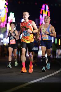 BIB: 41080, 21889
                            <button type="button" onclick="openModal(20755173)" class="btn btn-primary btn-sm float-right btn-popup" data-toggle="modal" data-target=".modal-high-quality">
                        <i class="fas fa-shopping-cart"></i> Add to Cart
                    </button>
                                            <button type="button" onclick="isThisMe(20755173, true)" class="btn btn-success btn-sm float-right btn-popup btn-isme hidden" data-toggle="tooltip" data-placement="bottom" title="นี่คือรูปของคุณใช่ไหม คลิกที่นี่เพื่อเอาเข้าอัลบั้ม">
                        <i class="fas fa-plus"></i> Add to album
                    </button>
                    <button type="button" onclick="isThisMe(20755173, false)" class="btn btn-warning btn-sm float-right btn-popup btn-isnotme hidden">
                        <i class="fas fa-ban"></i> Remove from album
                    </button>